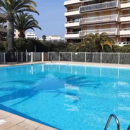 Apartment Beau 46m² Piscine Proche Centre Frejus