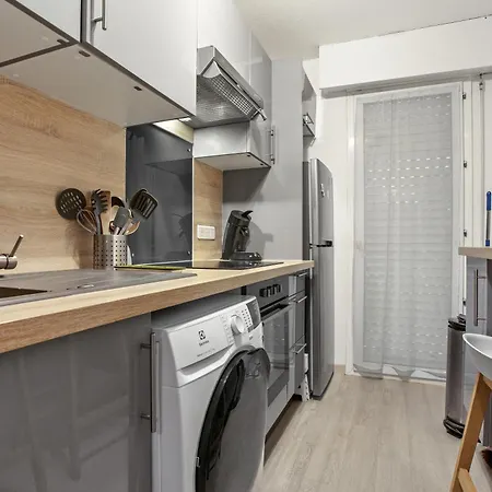Beau 46m² Piscine Proche Centre * Fréjus